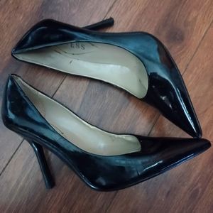 Guess Black Patent Leather heels size 8